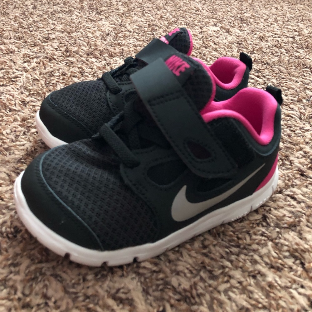 Brand New Baby Nike Free 5.0